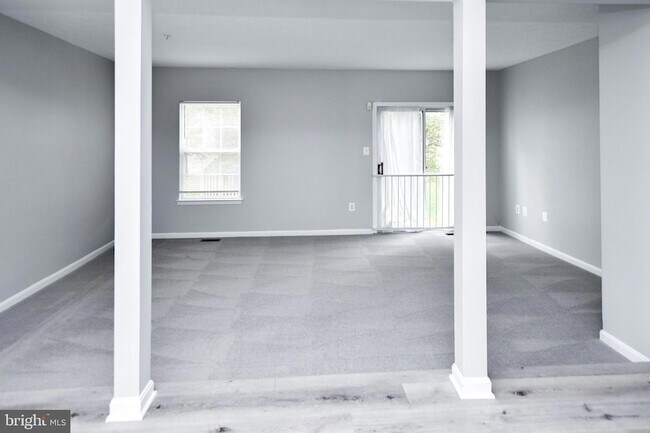 Building Photo - 9815 Berrywood Ct