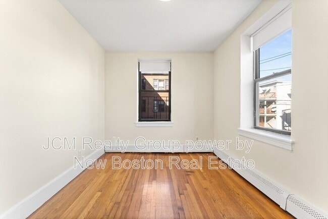 Building Photo - 11 Victory Rd