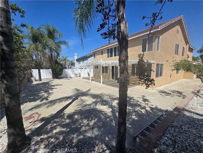 Building Photo - 2382 MacBeth Ave