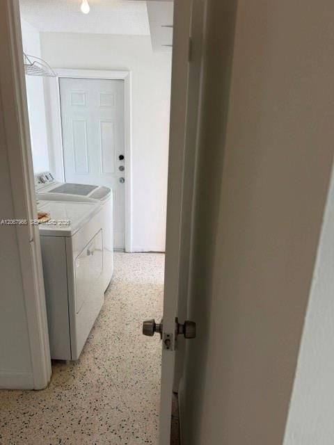 Building Photo - 2655 SW 30th Ct