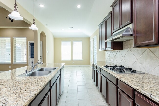 Building Photo - 7810 Deep Green Dr