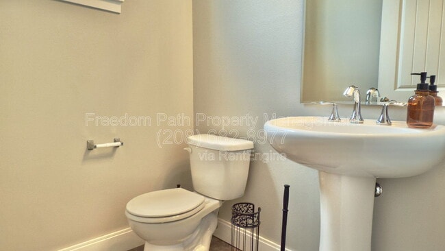 Building Photo - 9477 N Prince William Lp