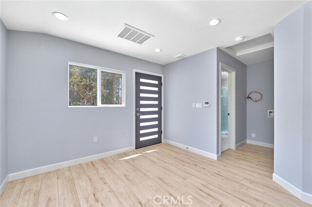 Building Photo - 708 N El Molino Ave
