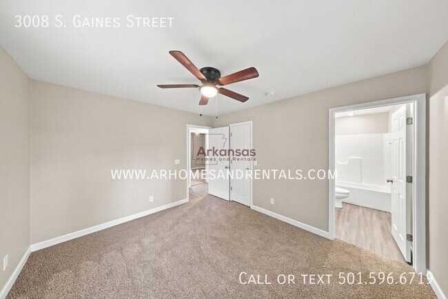 Building Photo - 3008 S Gaines St
