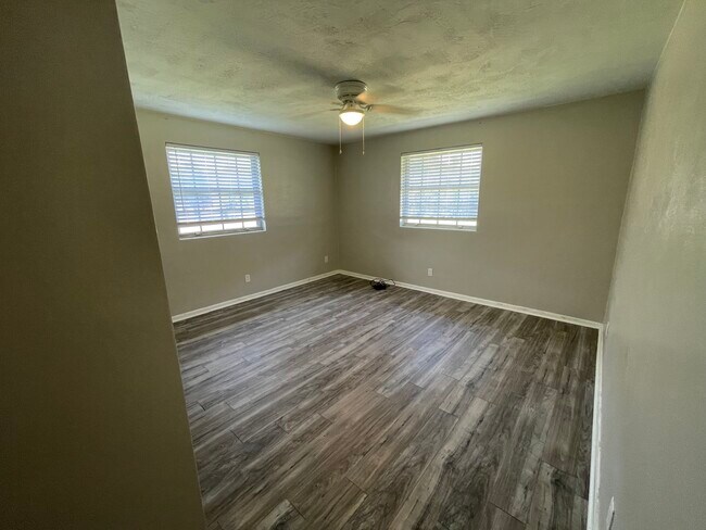 Bedroom 2 from door - 1720 Fireman Dr