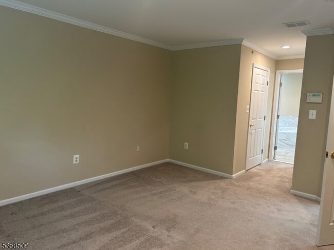 Building Photo - 74 Springholm Dr