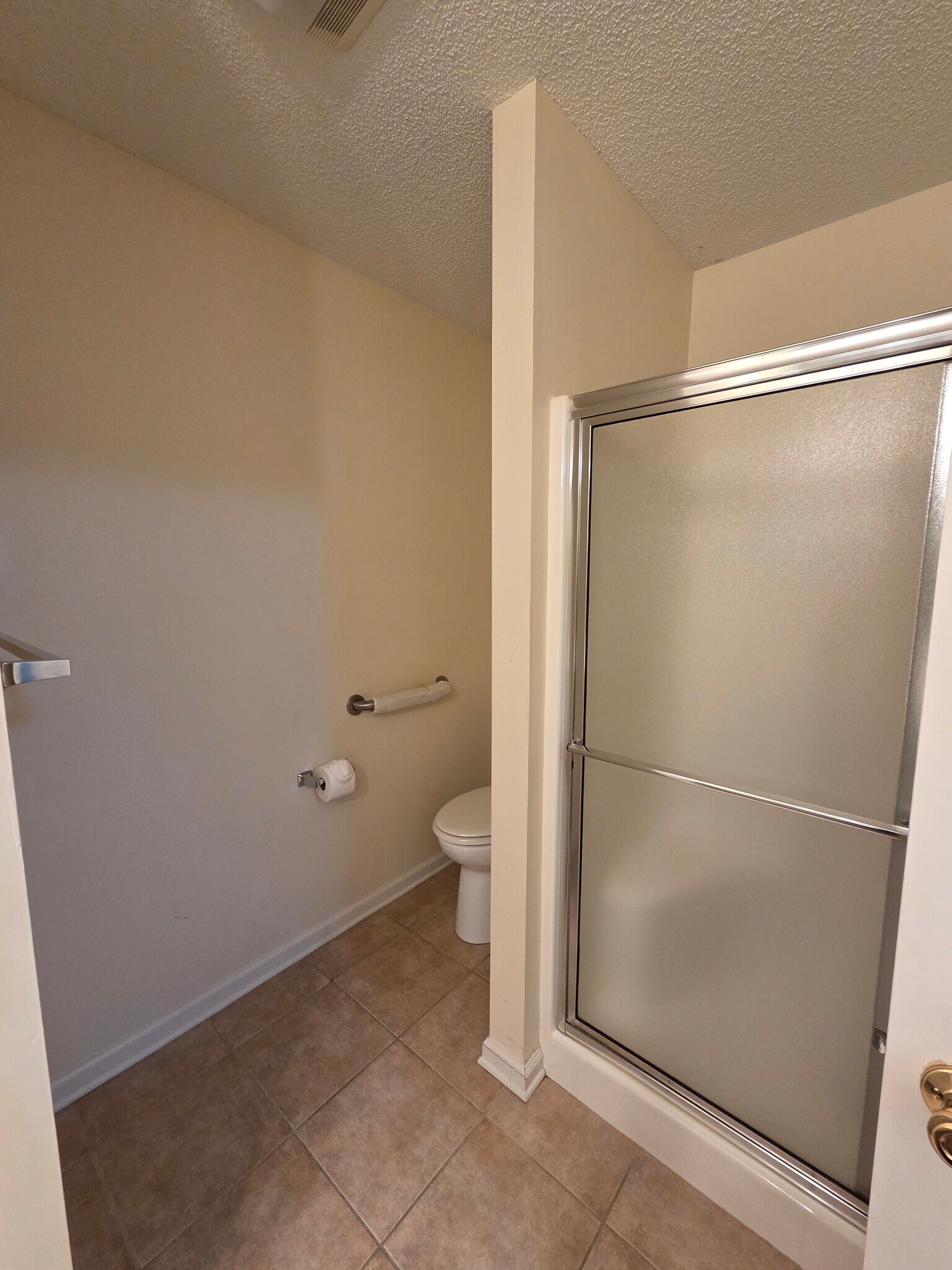 Building Photo - 593 Calypso Dr