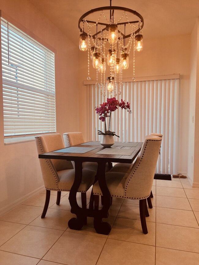 Building Photo - 32085 Powderpuff Mimosa Dr