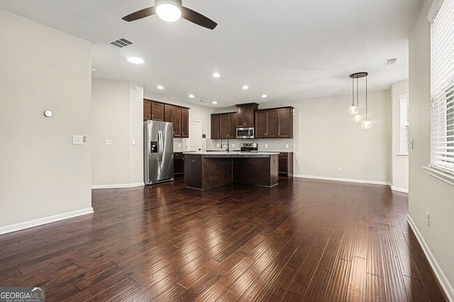 Building Photo - 5873 Keystone Ln