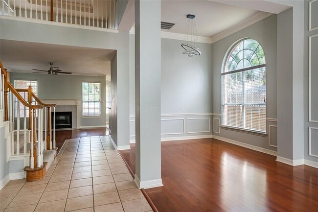 Building Photo - 10020 Lachlan Dr