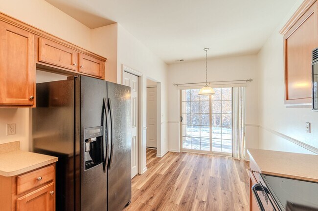 Building Photo - Charming 2-Bed 2.5-Bath with Attached Garage in the desirable Northville Twp (AVAILABLE NOW!)