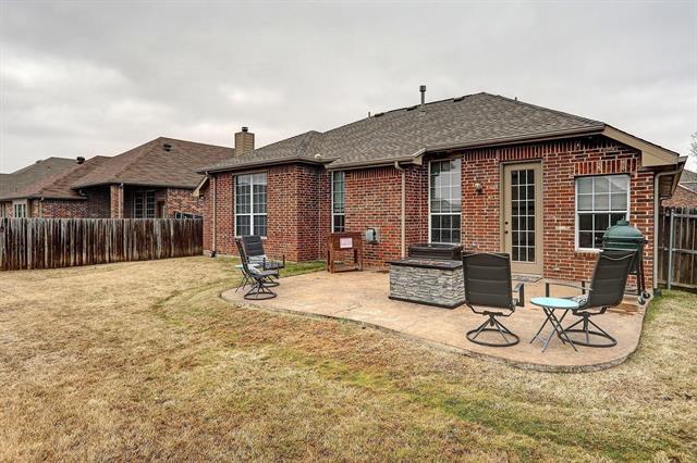 Building Photo - 2440 Deerwood Dr