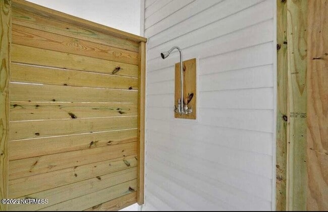 Building Photo - 2083 Holden Beach Rd SW