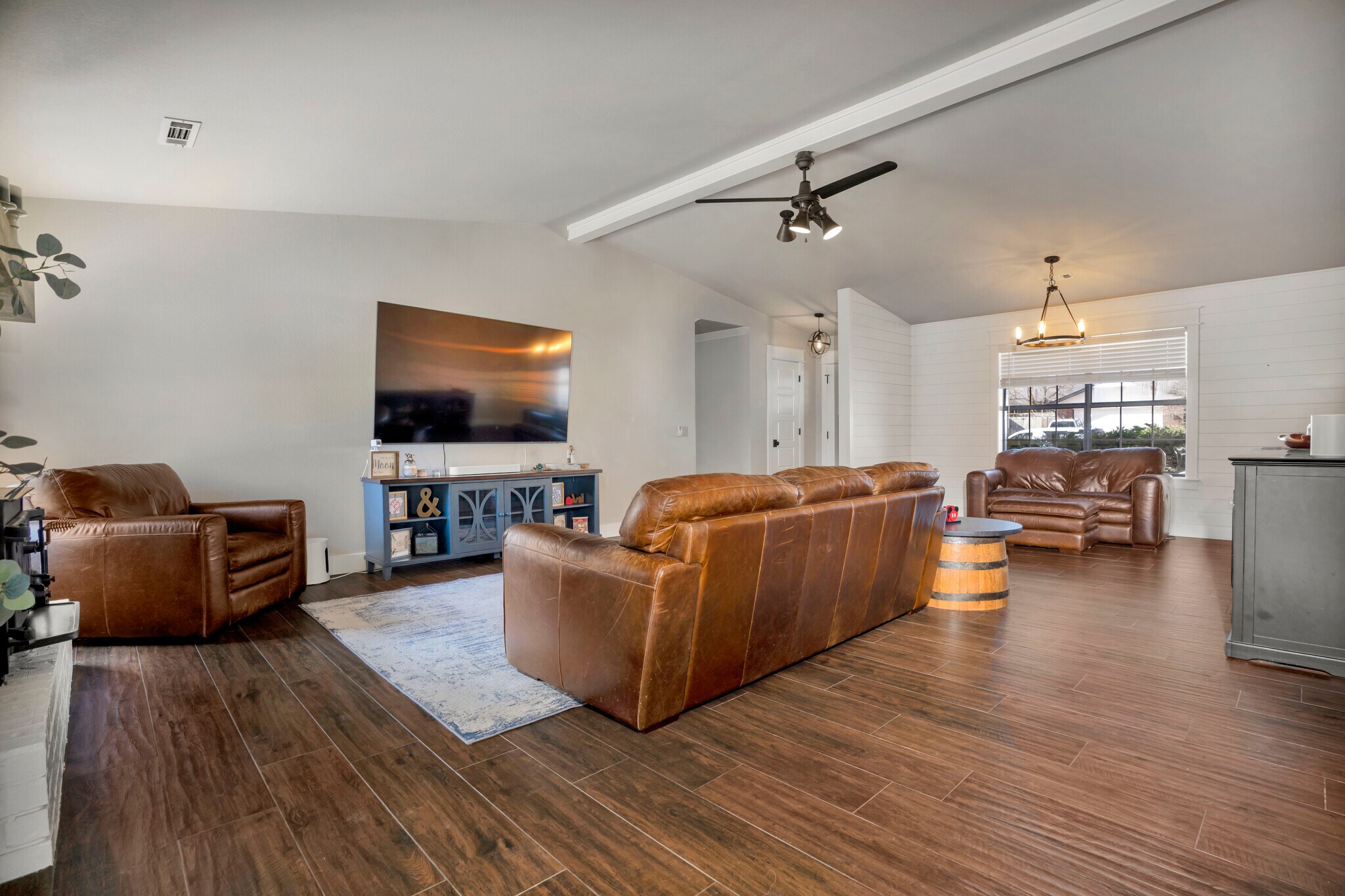 Building Photo - 1703 Willard St