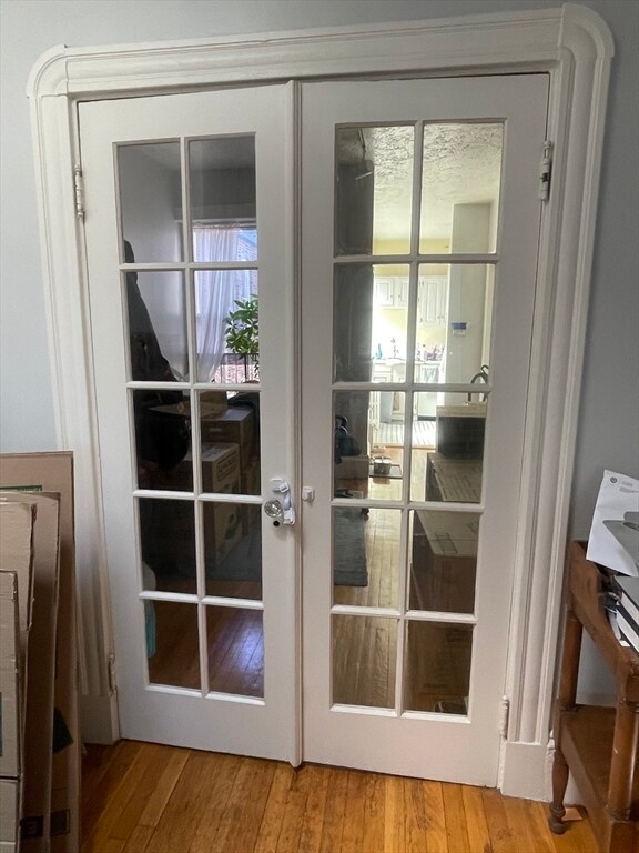 Building Photo - 45 Garden St