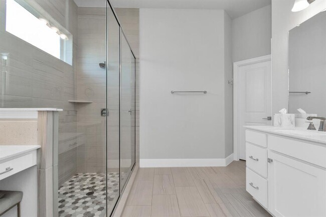 Building Photo - 28646 Monarch Cliffs Dr