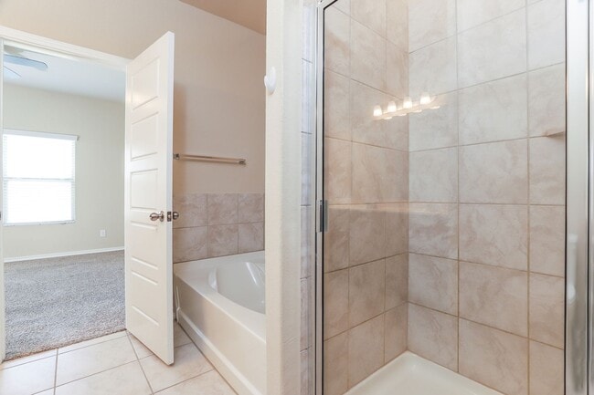 Building Photo - First time rental! 3 bedroom 2 bathroom- Less than 10 miles from Randolph AFB!