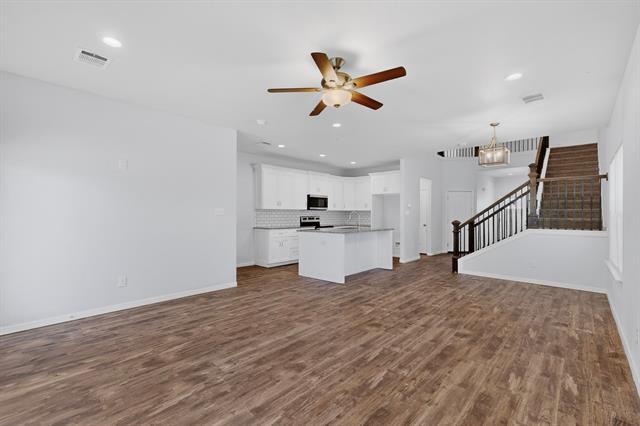 Building Photo - 5838 Humbert Ave