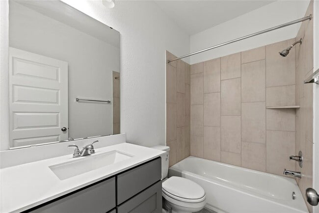 Building Photo - 29411 Mesquite Oaks Dr