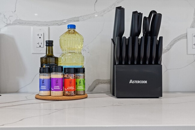 Building Photo - 1817 Andrea Pl