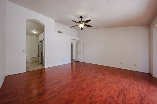 Building Photo - Welcome to this stunning 4-bedroom, 2-bath...