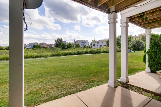 Building Photo - 21345 Windy Hill Dr