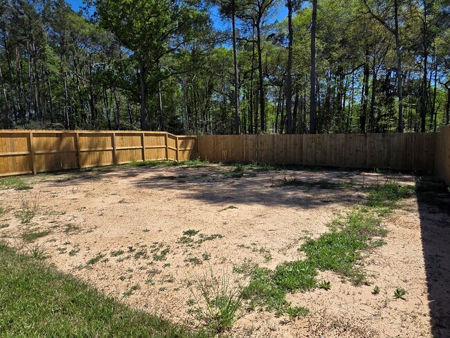 Building Photo - 16276 Jeet St