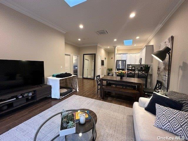 Building Photo - 50 Stewart Ave