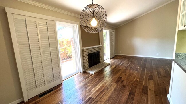 Building Photo - 10843 Northfield Square