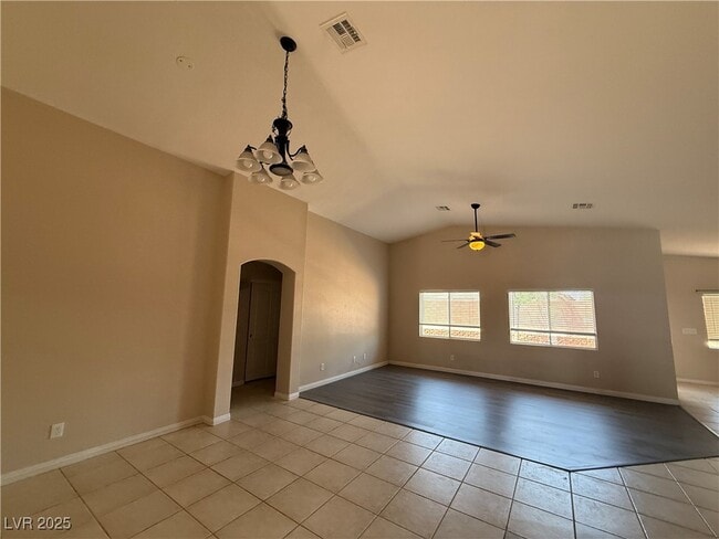 Building Photo - 6607 N Ruddock Dr