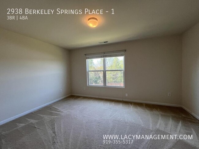 Building Photo - 2938 Berkeley Springs Pl