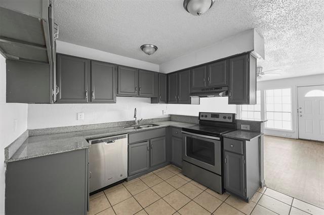 Building Photo - 4921 Miller Ave