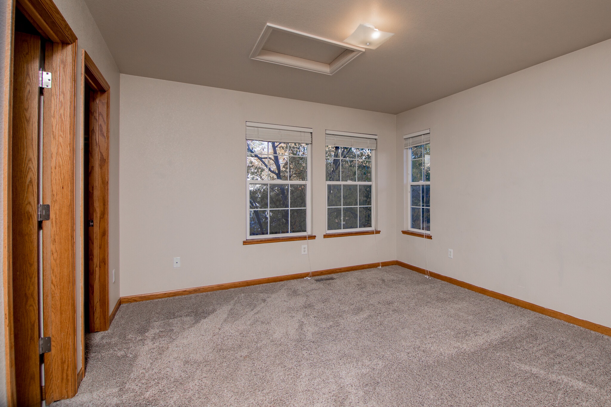2nd Bedroom - 1115 W Swallow Rd