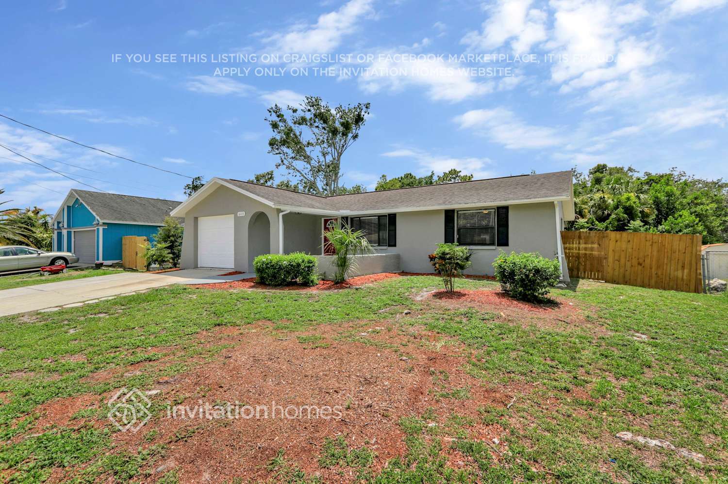 Building Photo - 16033 Villa Dr
