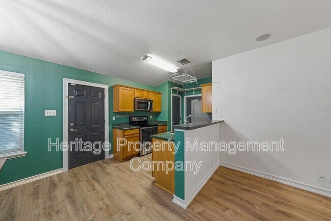 Building Photo - 719 Eagle Trail