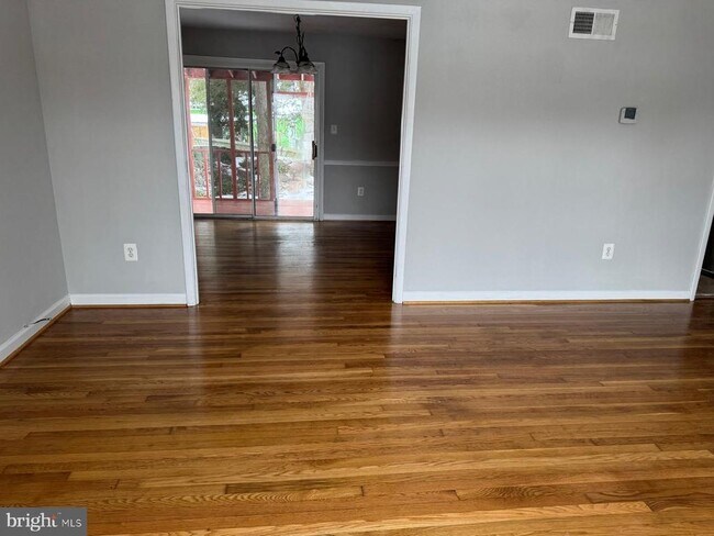 Building Photo - 2907 Archer Ct