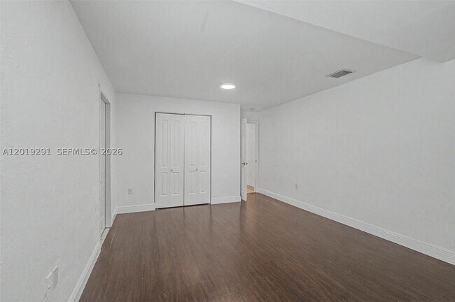 Building Photo - 5917 SW 62nd St