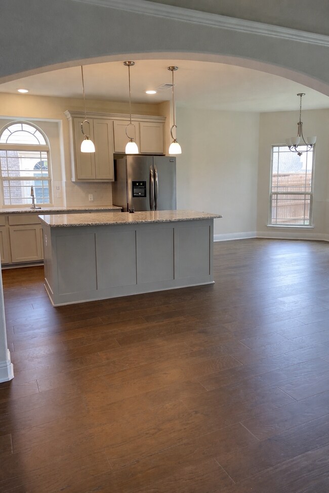 Building Photo - 4402 De Bourgh Ln