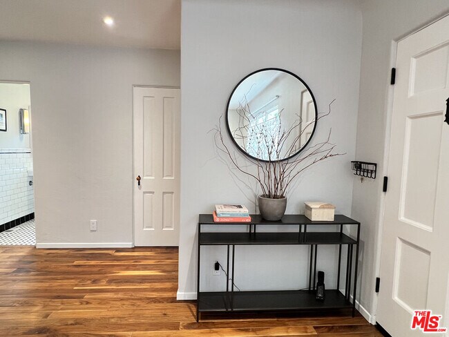 Building Photo - 390 N Baldwin Ave