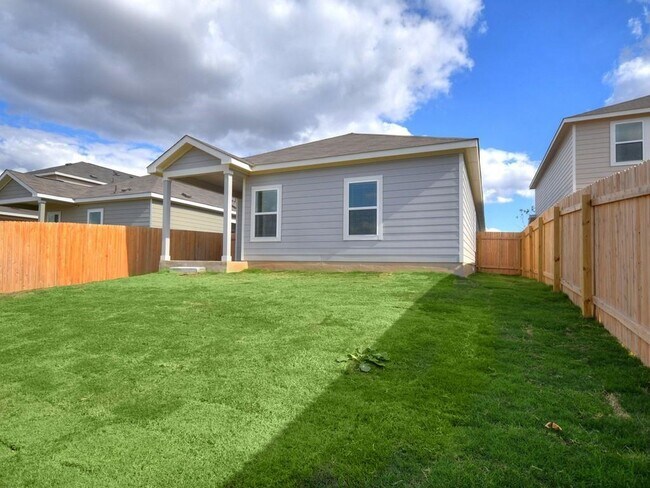 Building Photo - 19310 Caymus Dr