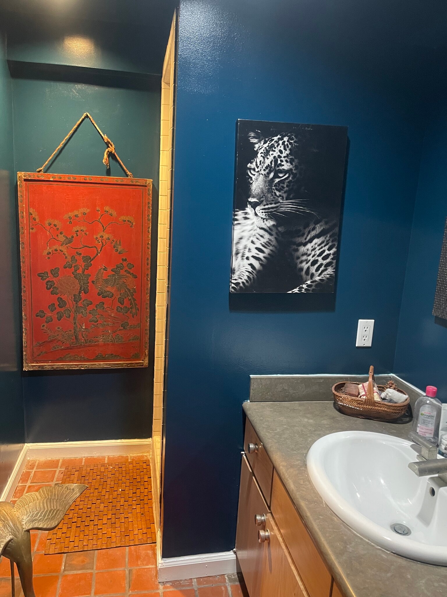 Building Photo - 2366 Nichols Canyon Rd