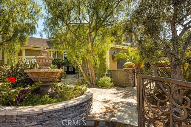 Building Photo - 2281 Orchard Dr