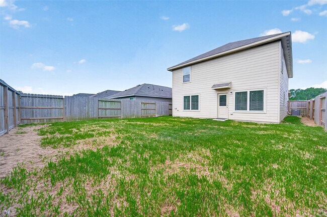 Building Photo - 17938 Becker Lndg Dr