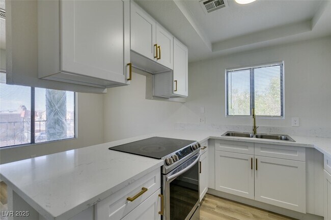Building Photo - 6932 Kilgore Dr