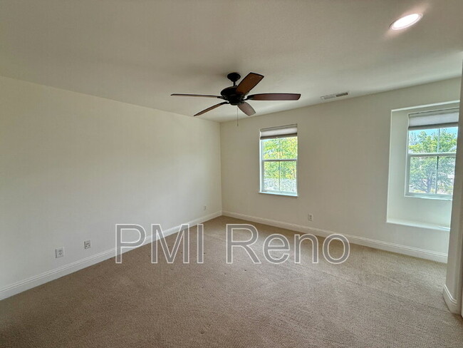 Building Photo - 1678 Lone Oak Trail