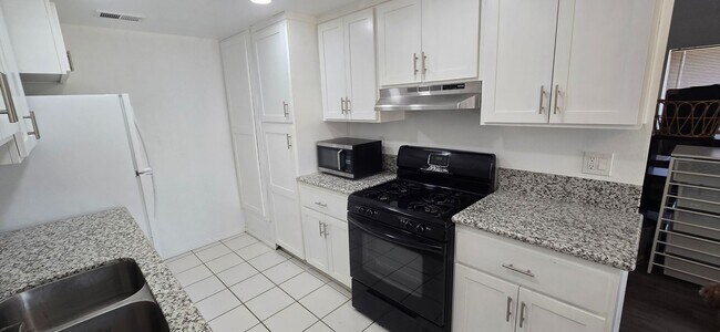 Building Photo - Sneak Peak Preview! Schedule a Showing Ahe...
