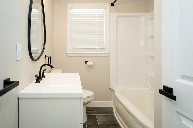 Building Photo - 3351 Black Oak Cir