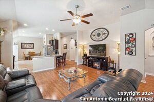 Building Photo - 5018 Italica Rd