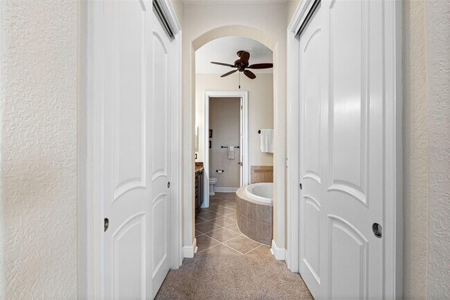 Building Photo - 6012 Yeats Manor Dr