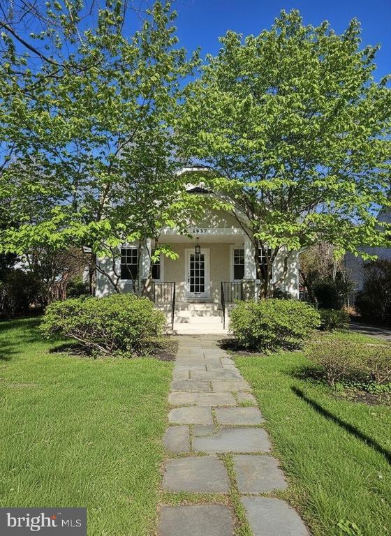 Building Photo - 4937 Brandywine St NW